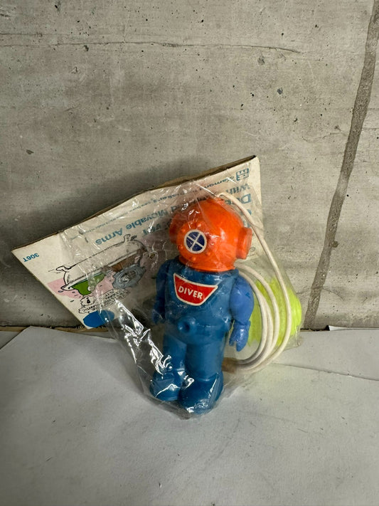 the gooble gang deep sea diver toy diamond toymakers