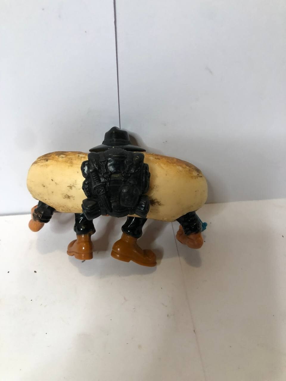 Mean Weener Food Fighters 1988 Mattel Vintage Action Figure Hotdog w Gun