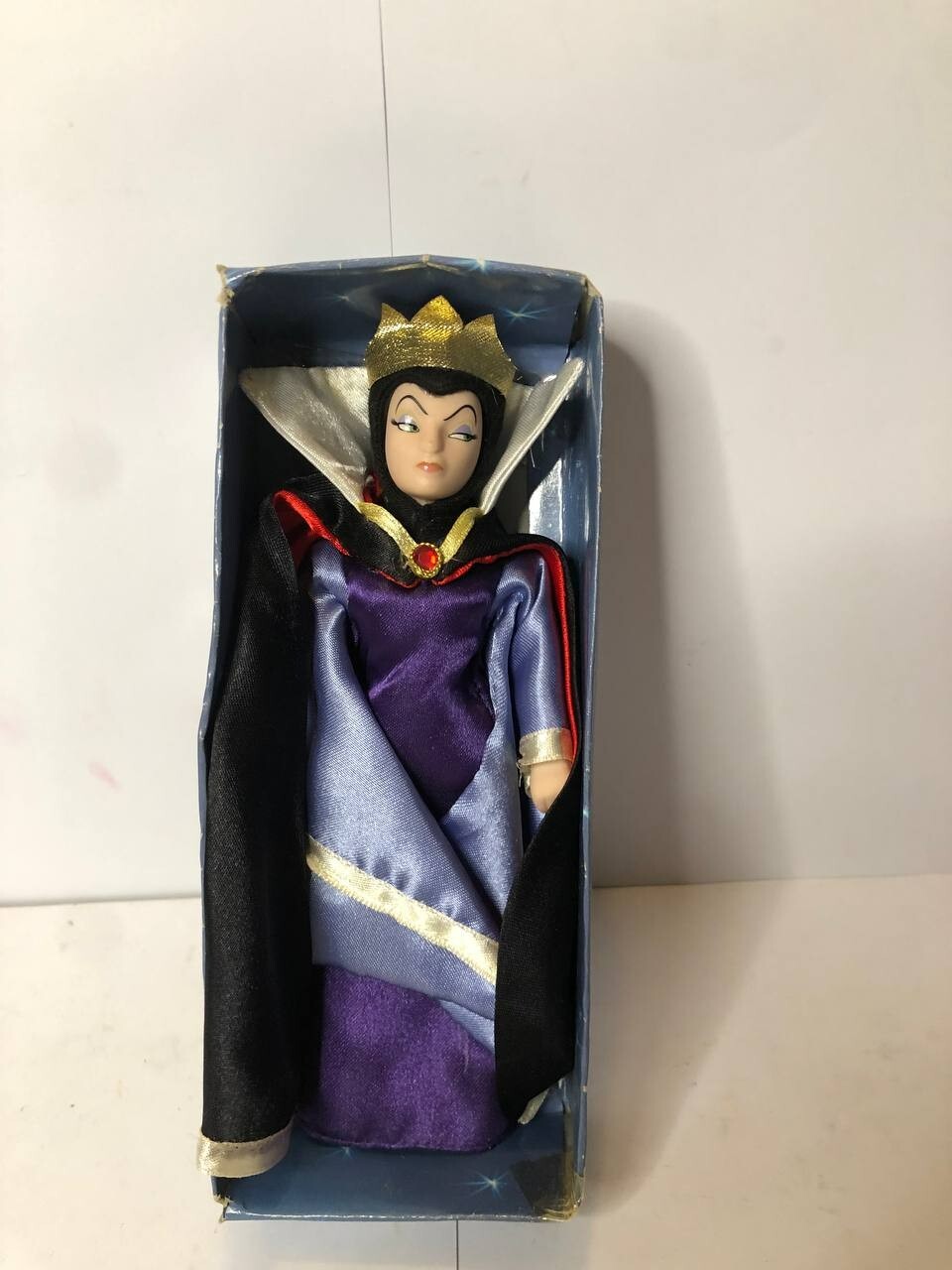 Disney Bambola Porcellana REGINA CATTIVA da Biancaneve