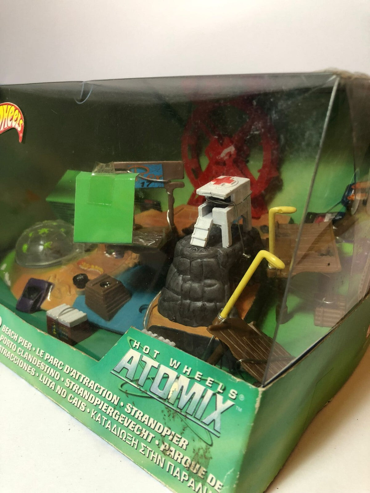 RARE HOT WHEEL ATOMIX Set #2 Beach Pier Micro Set 2003 New In Box