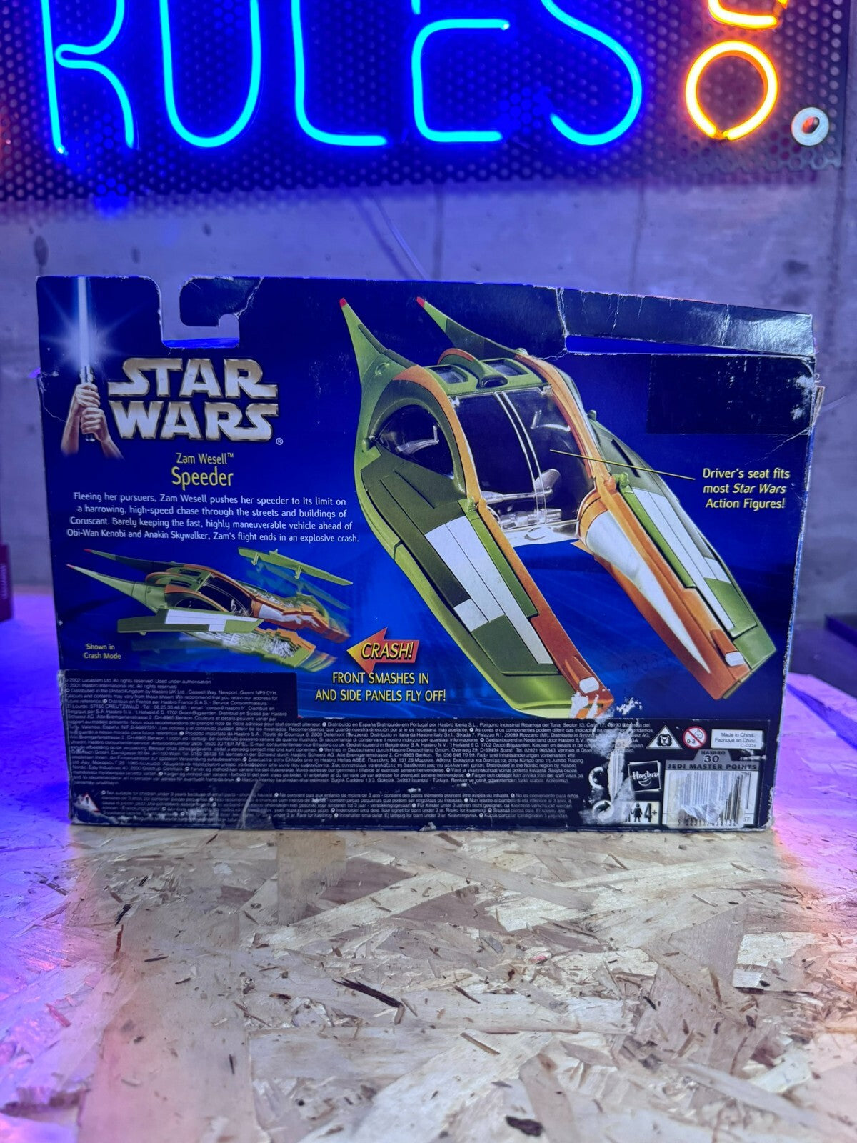 Zam Wesell Speeder with Blast-Off Panels Star Wars (Saga Collection) - Hasbro