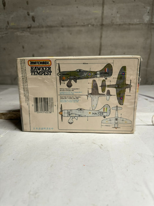 Aereo modello seconda guerra mondiale britannico Hawker Tempest Fighter