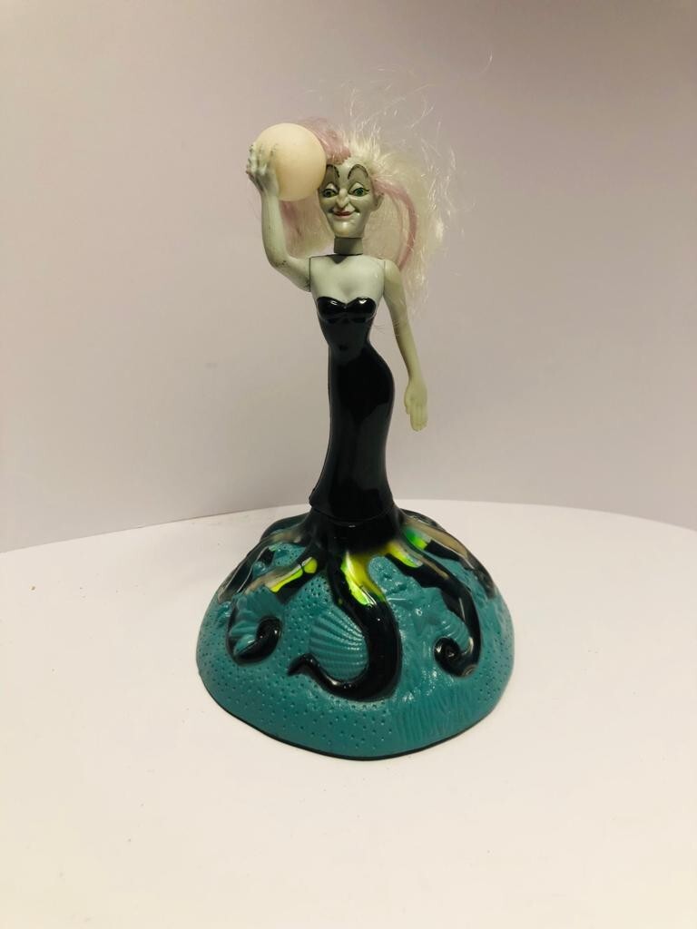 LA SIRENETTA-URSULA-MC DONALD-DISNEY GADGET