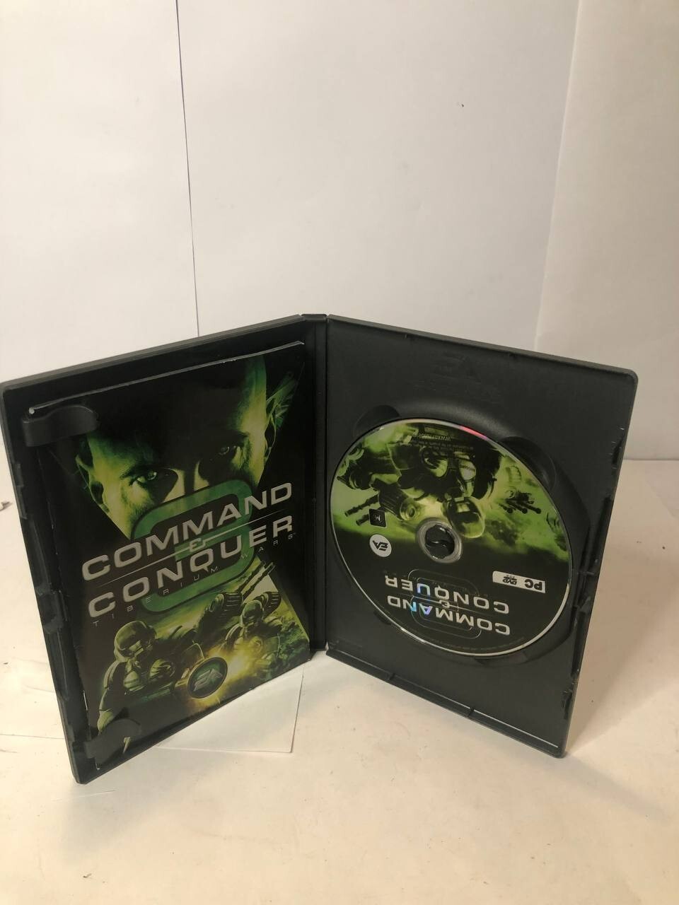 COMMAND E CONQUER 3 TIBERIUM WARS PC CD ROM GIOCO VERSIONE ITALIANA