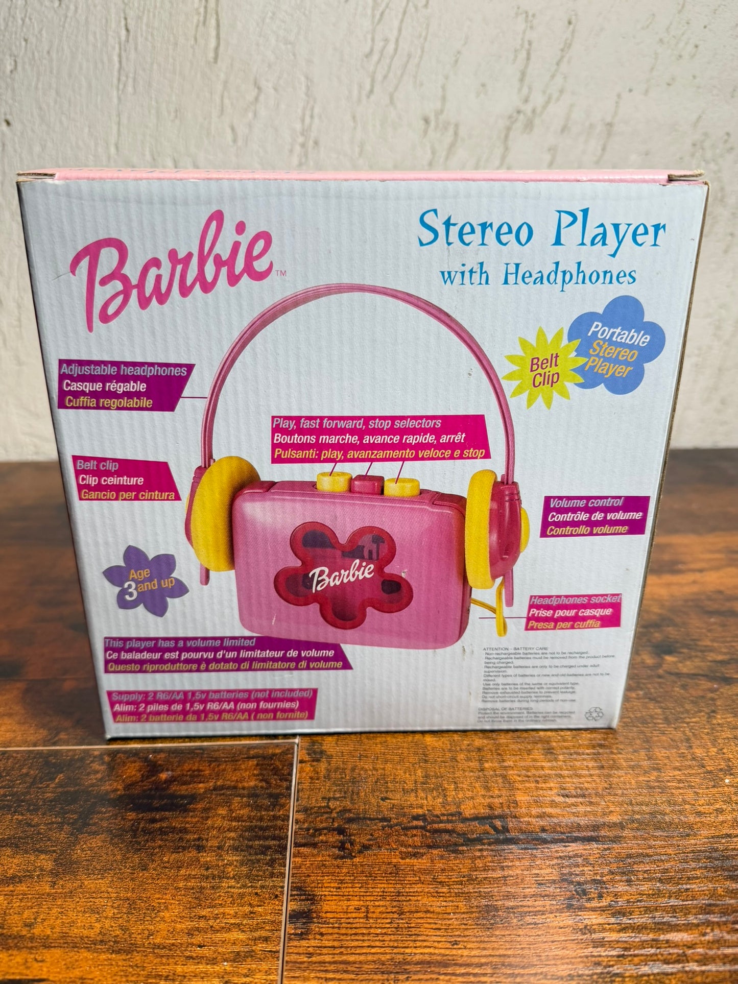 Barbie Stereo Player With Eardphones Vintage 2001 Musicassette
