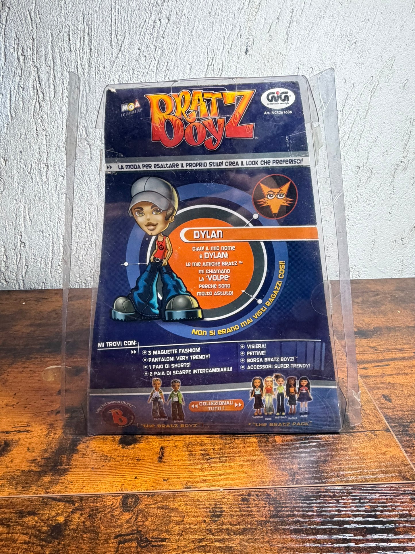 BRATZ Boy DYLAN Doll MGA GIG I RAGAZZI CON LA PASSIONE PER LA MODA