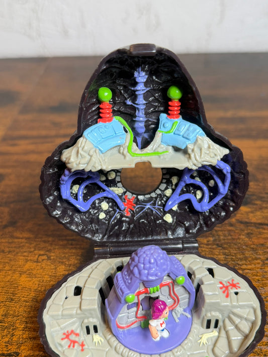 Mighty Max Arachnoid Doom Zone Spider Bluebird Toys Completo 100%