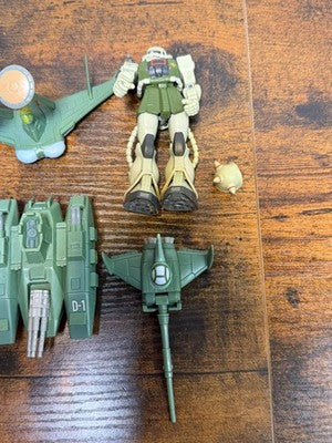 Gundam Zaku & Magella Attack Tank Deluxe
