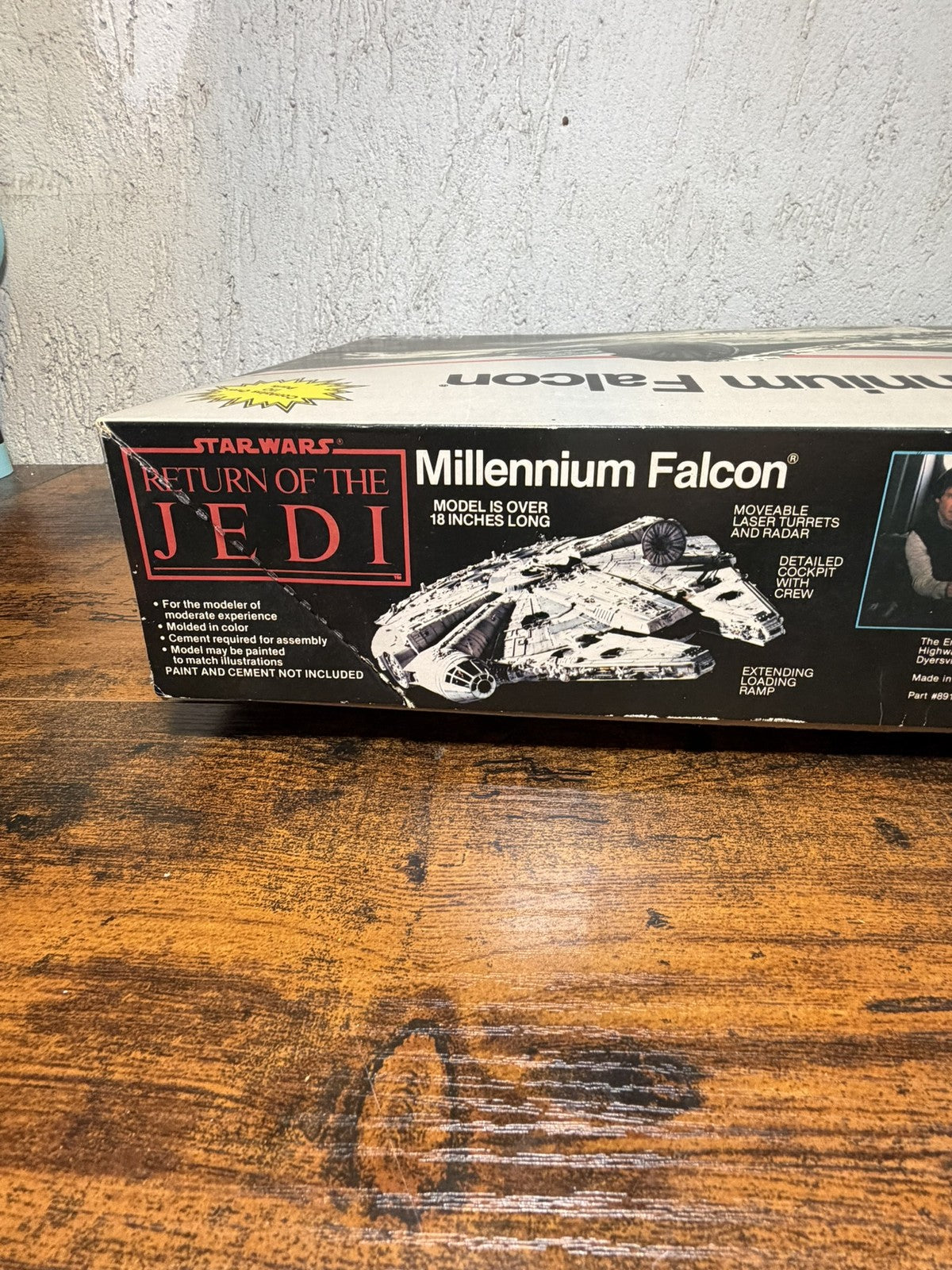 Millennium Falcon MPC Ertl montato