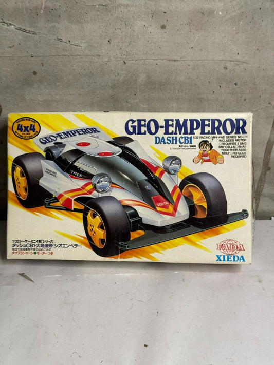 Xieda 1/32 Racer Mini serie 4WD n. 47  Emperor Geo + due carrozzerie