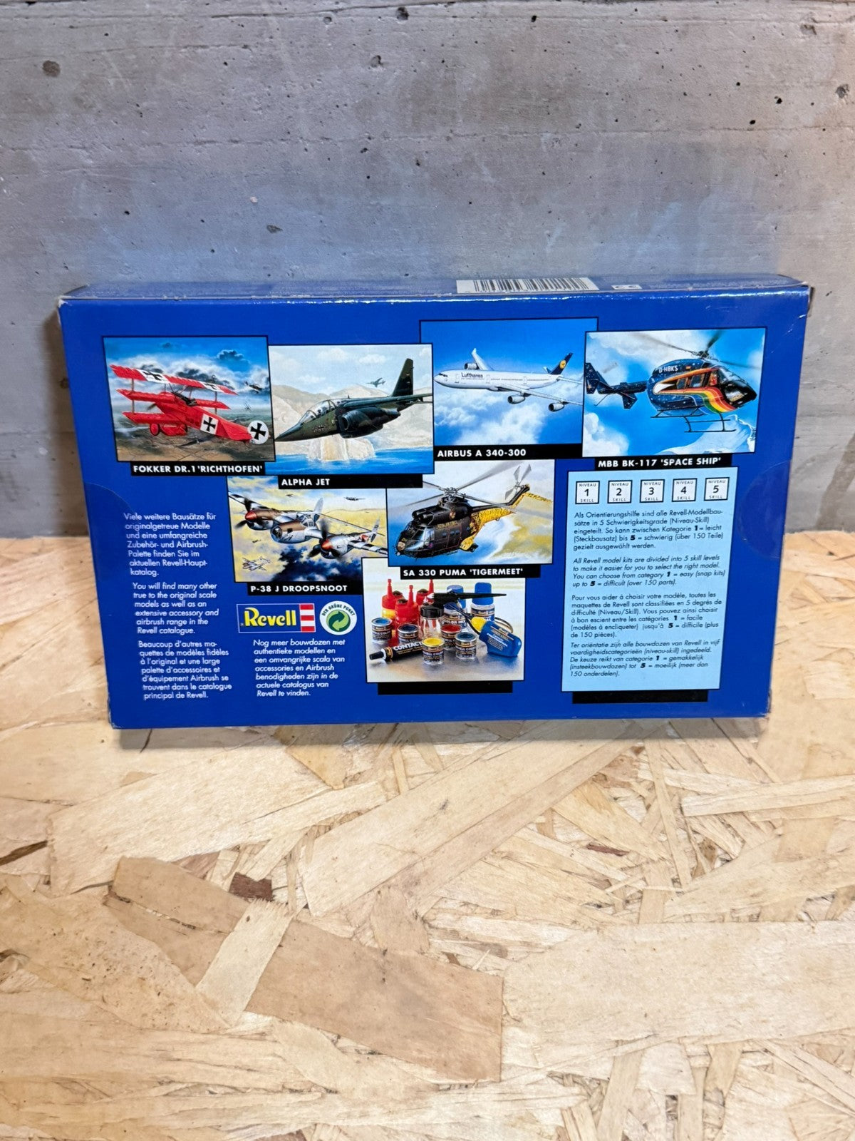 Kit di montaggio Hawker Hurricane Mk. I di Revell 4110 in scala 1:72-