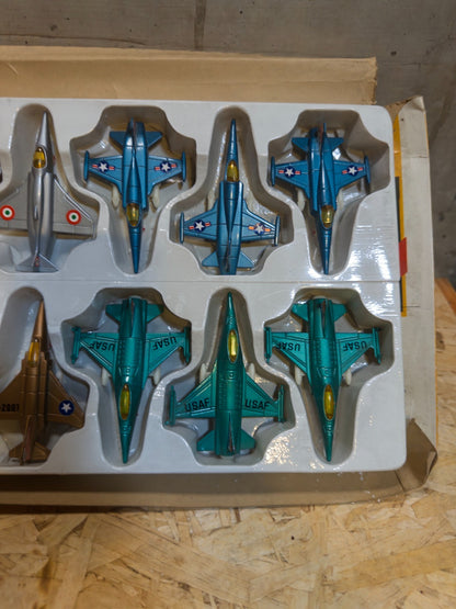Aerei supersonici con turbomotori retroricarica Gioidi die cast metal