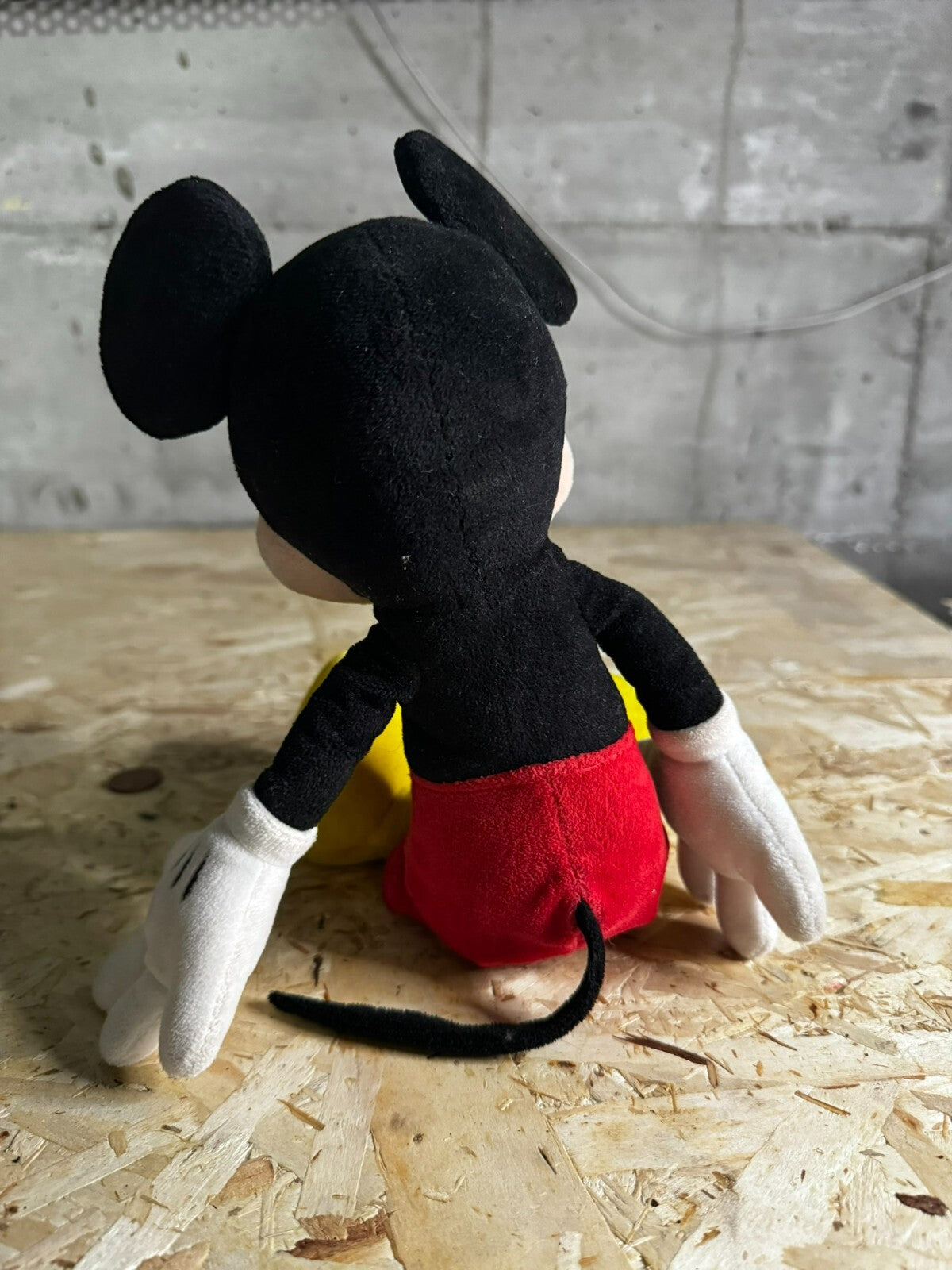 Mickey Mouse Disney Parks Authentic Peluche Stuffed Plush Pupazzo