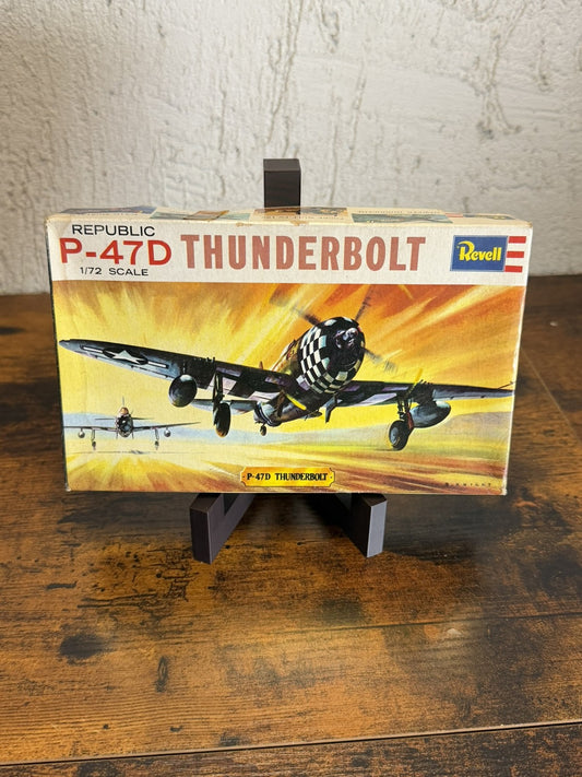 Revell P-47D Thunderbolt 1/72 - foto 1