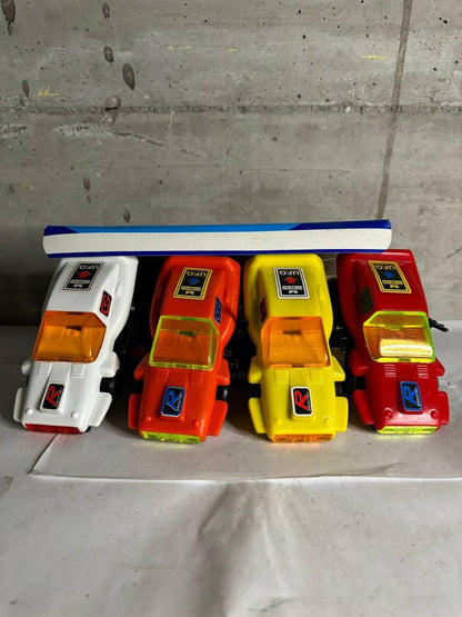 Auto Futuristica UFO A Molla Fratelli Restuccia Toy Vintage Car giocattoli