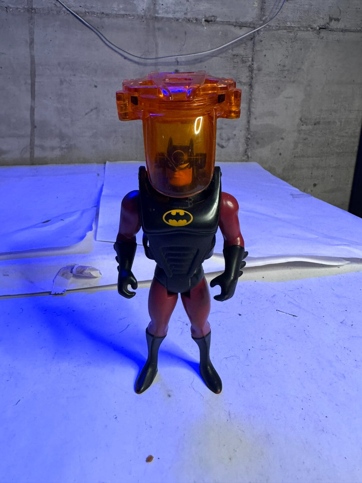 DC COMICS Batman Infrared The Animated Serie Action Figur mit Disk Kenner 1993