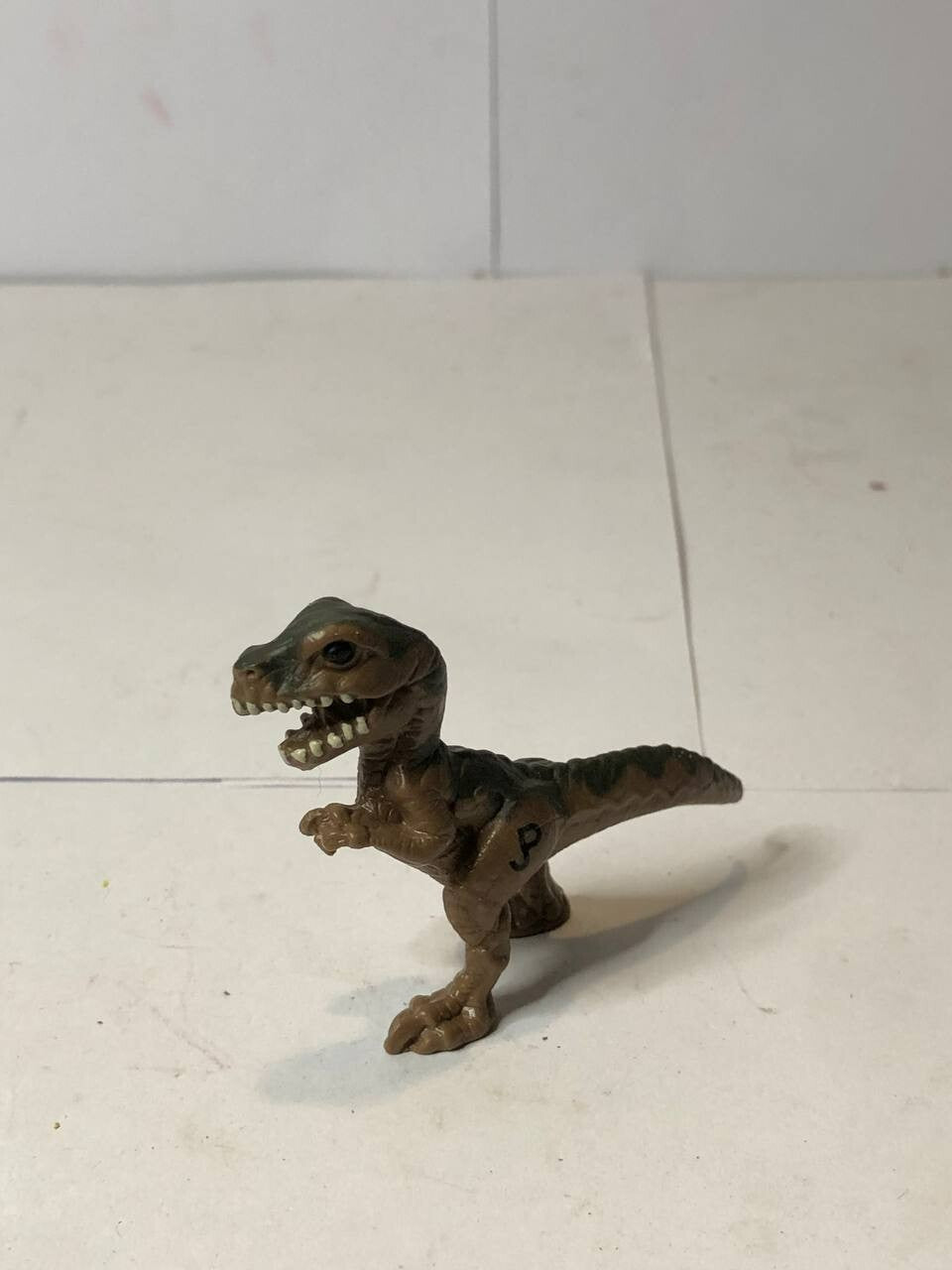 Jurassic Park 1993 Series 1 Robert Muldoon with Backpack + Raptor