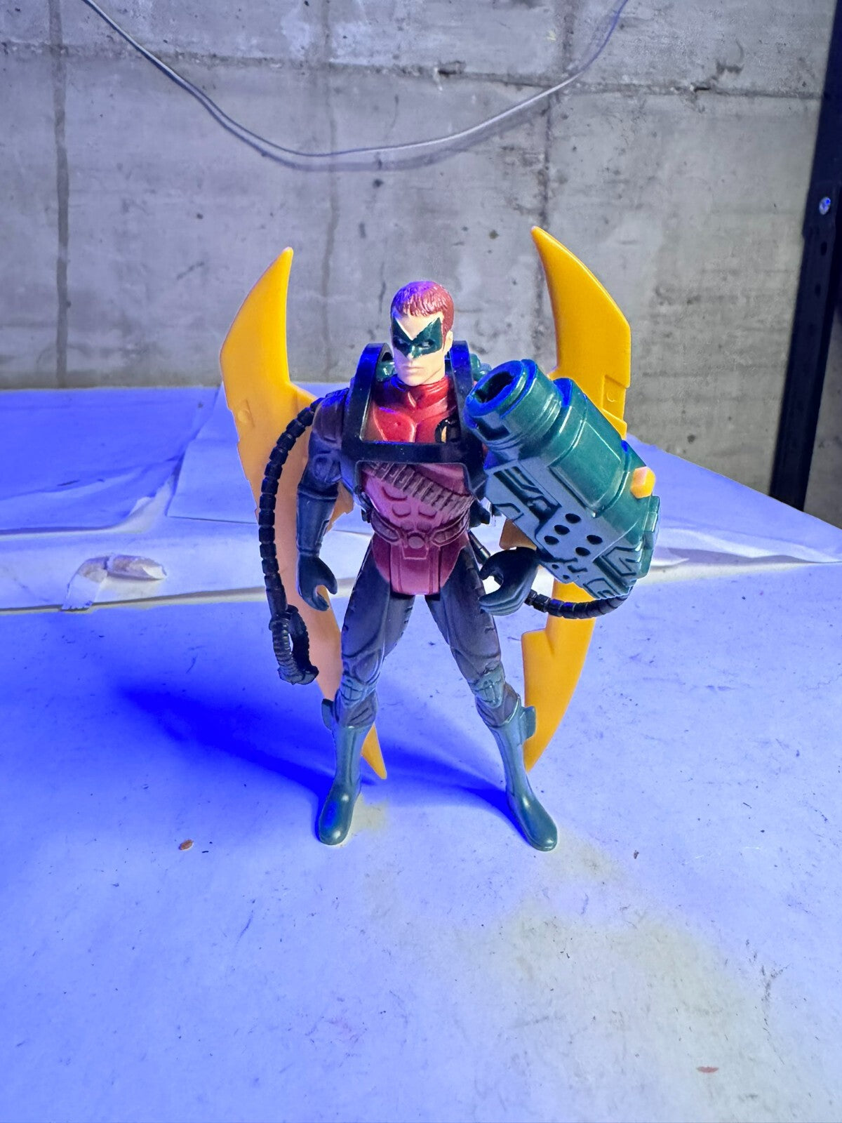 Kenner Year 1995 Batman Forever Series 5 Inch Tall Action Figure - Hydro Claw Ro