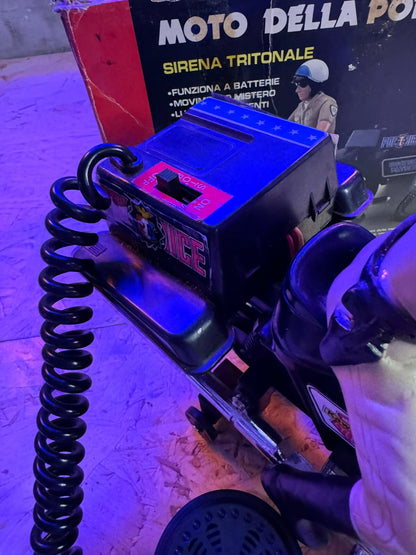 Moto della polizia sirena tritonale con radio microfone mic non funz