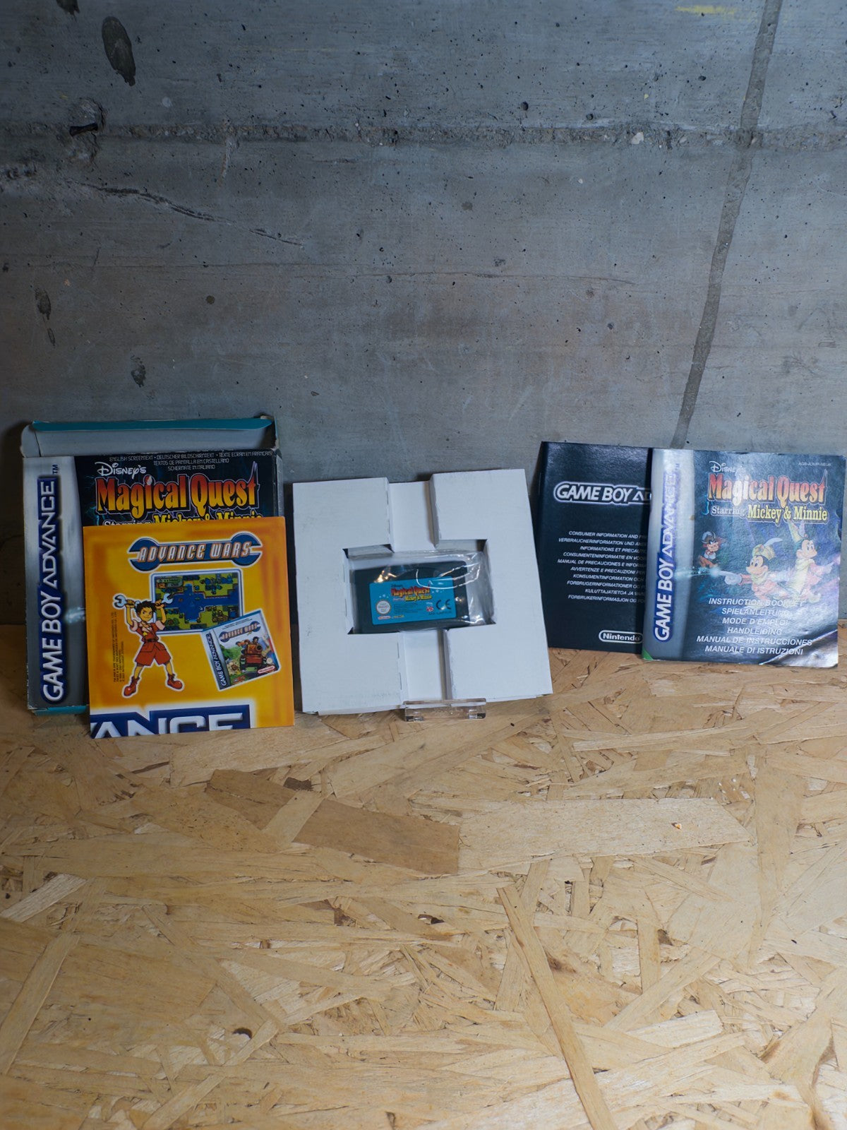 MAGICAL QUEST STARRING MICKEY & MINNIE NINTENDO GAMEBOY ADVANCE