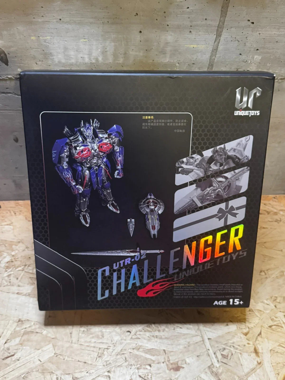 Unique Toys UT-R02 UT R02 Challenger OP Action Figure 27 cm in scatola