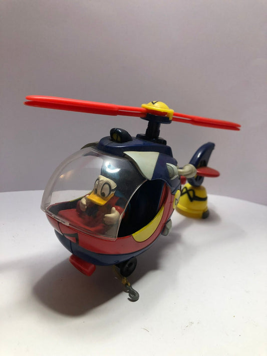  L’elicottero di Paperinik, gadget Topolino, anno 2004. 