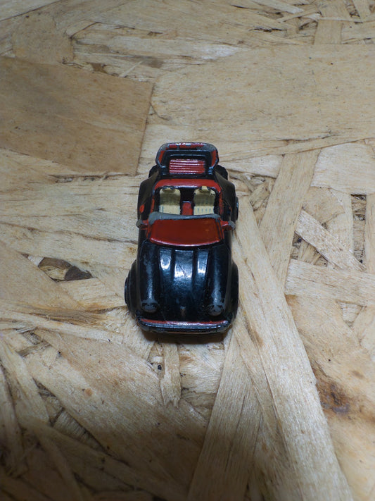 MICRO MACHINES GALOOB PORSCHE 911 BLACK & RED 1/87 SCALE VINTAGE FROM 1987