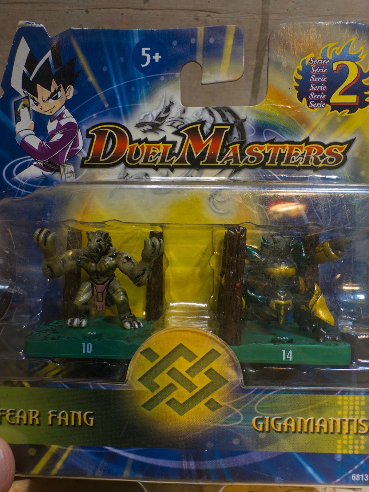 Duel Masters mini figure Hasbro Fear fang Gigamantis