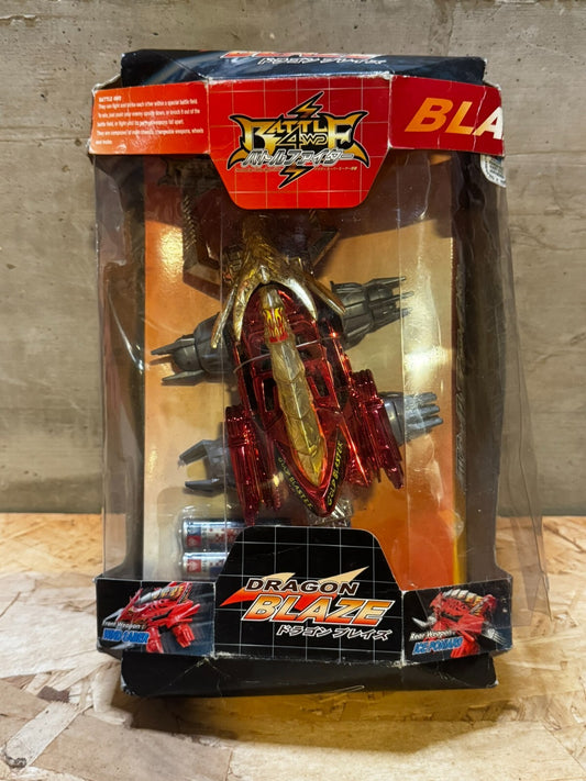 Battle 4wd Dragon Blaze front weapon: Wind saber auldey