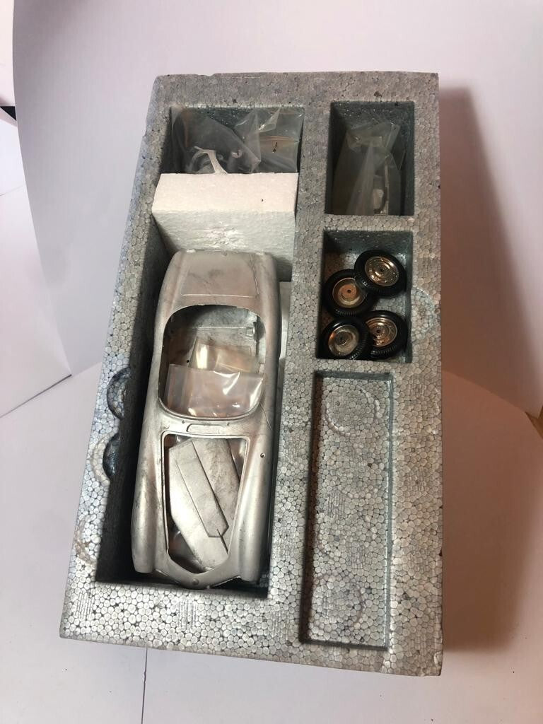 METAL24 BMW 507 OTTIMO MODEL KIT DA ASSEMBLARE COMPLETO