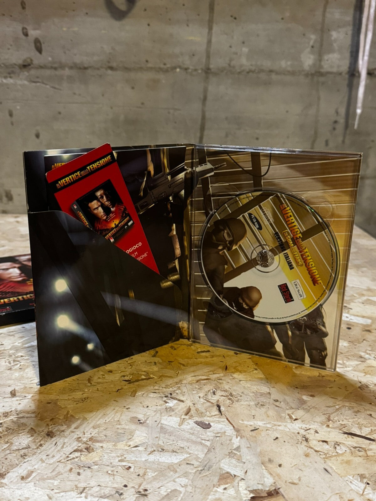 AL vertice della tensione. Paramount. Ubi soft. PC CD-Rom