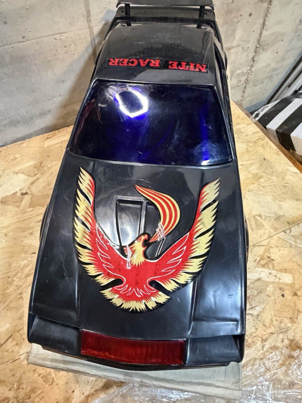 1:8 1/8 VINTAGE KNIGHT RIDER SUPER NITE RACER KNIGHT KITT K/O - 80S BATTERY OP