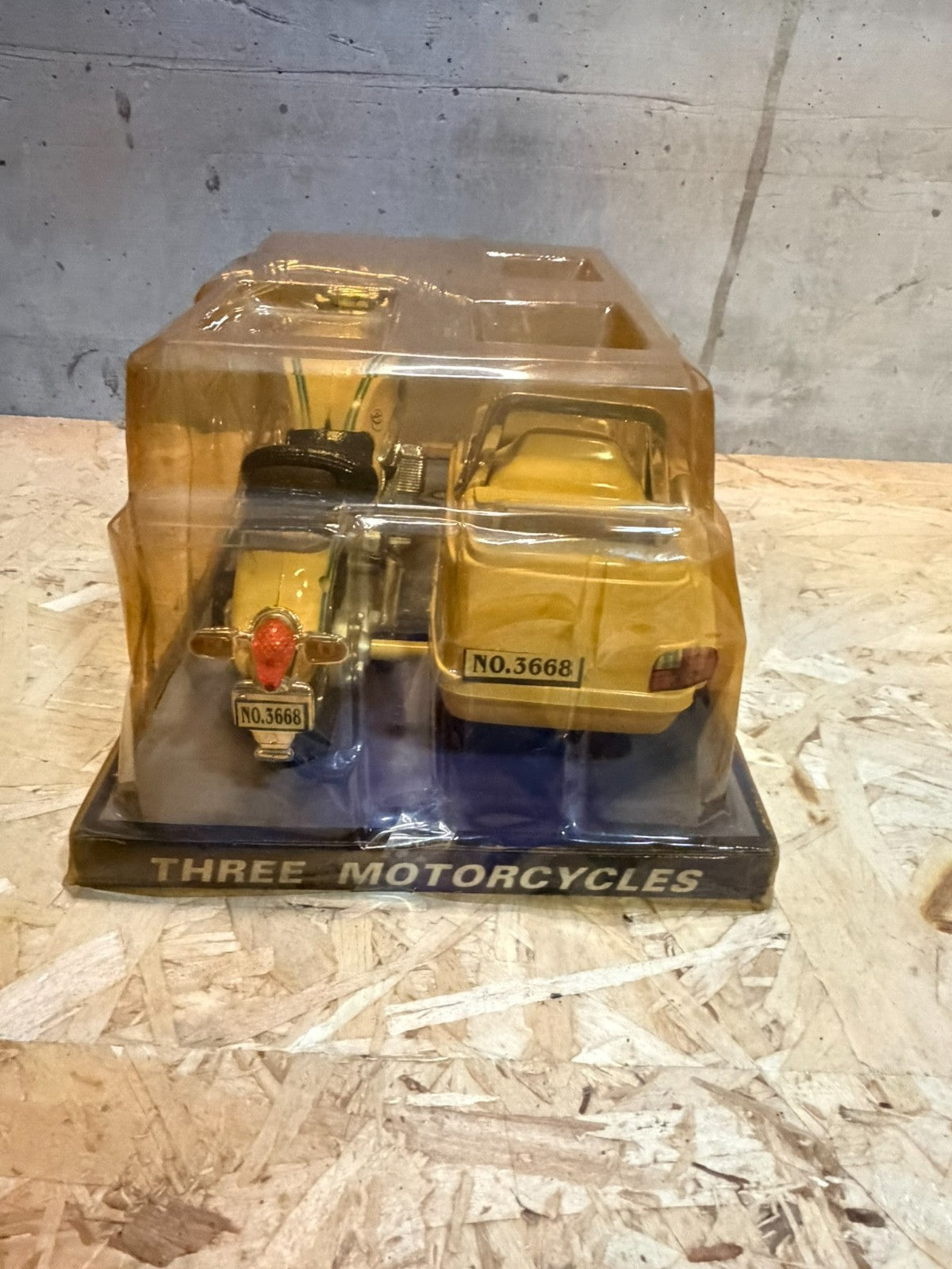 Modellino Bmw Moto Side Car replica made in china