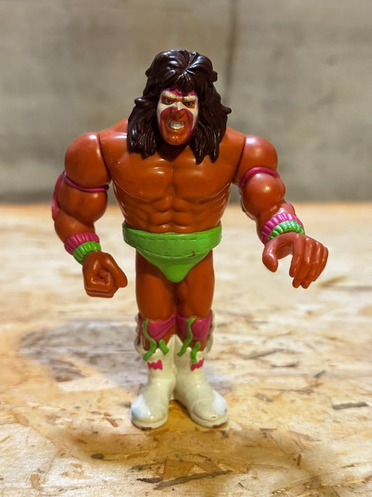 Wrestling WWE WWF ACTION FIGURE “ ULTIMATE WARRIOR” TITAN SPORTS HASBRO