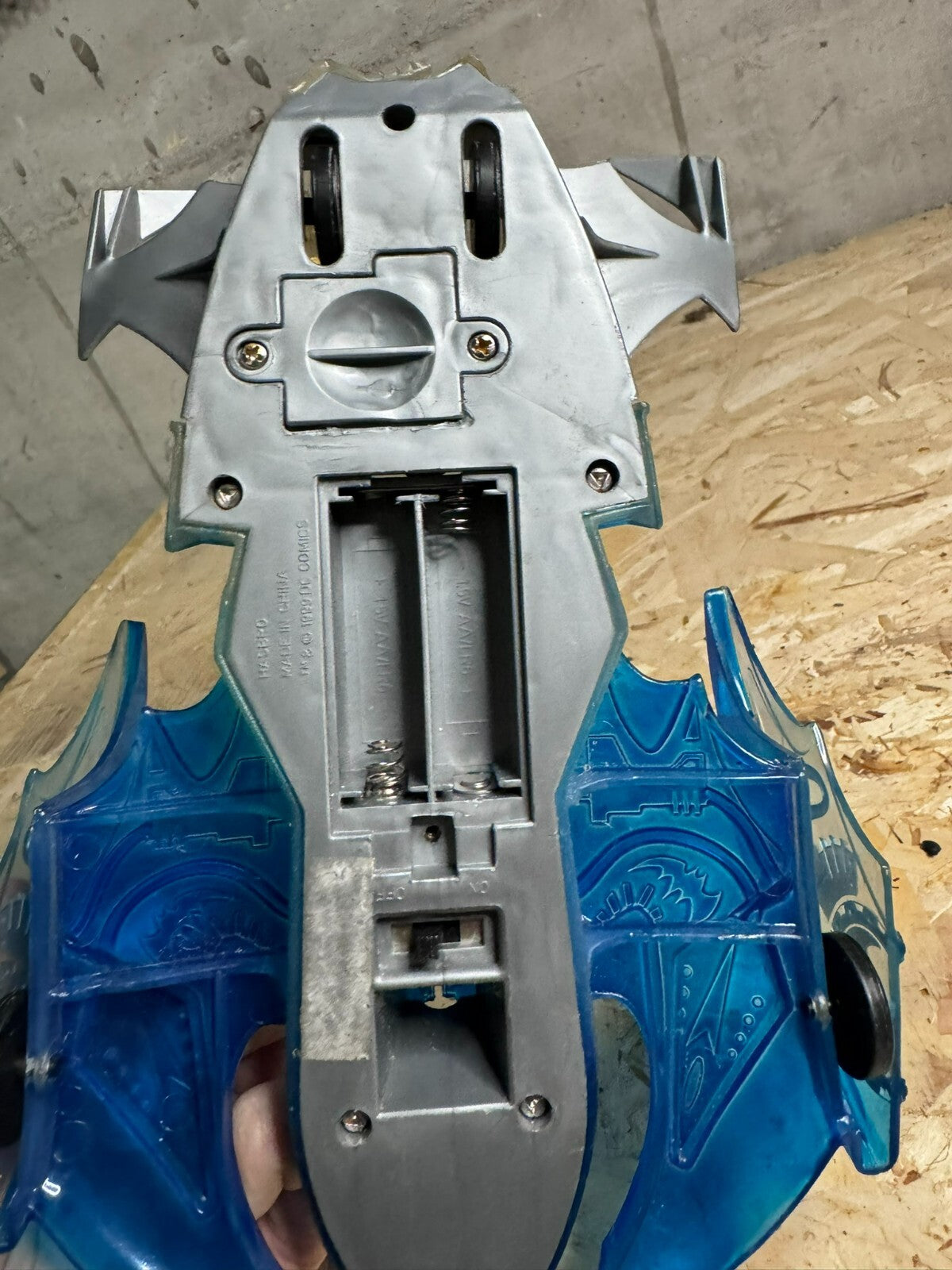 Batman: Beyond Batlink figures: Netrunner Batmobile