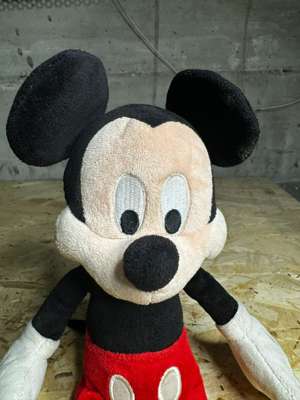 Mickey Mouse Disney Parks Authentic Peluche Stuffed Plush Pupazzo