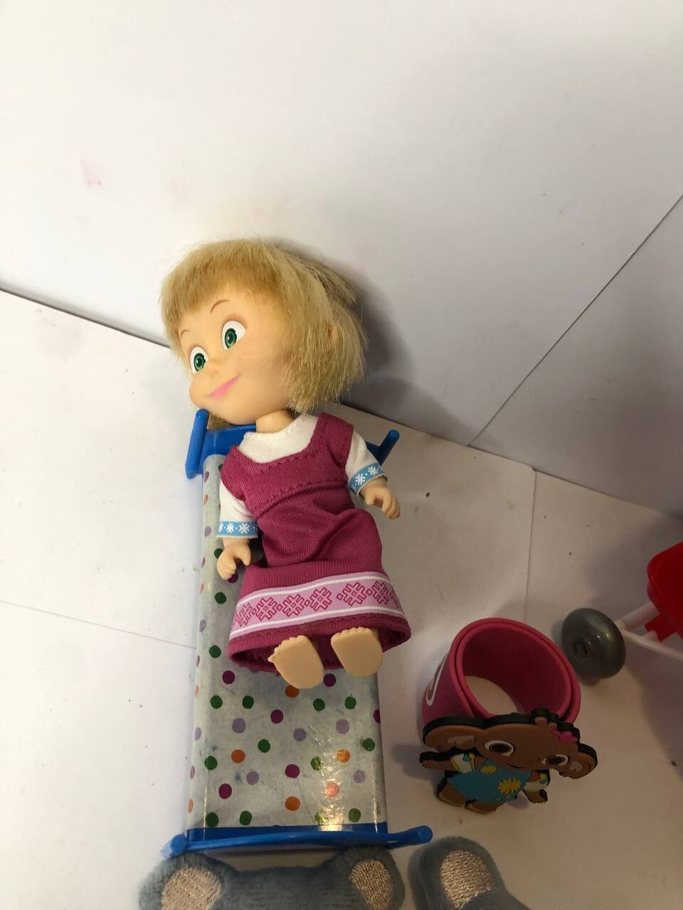 Action figure\bambole Masha e orso