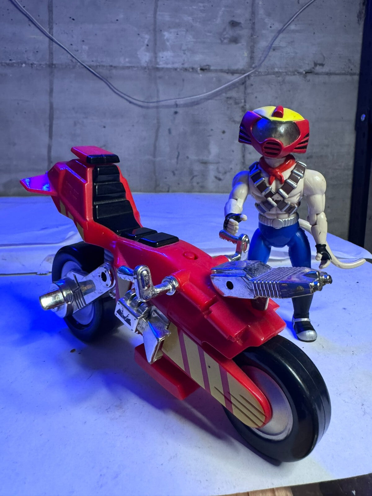 1993 Modellino Biker Mice from Mars Vinnie con moto
