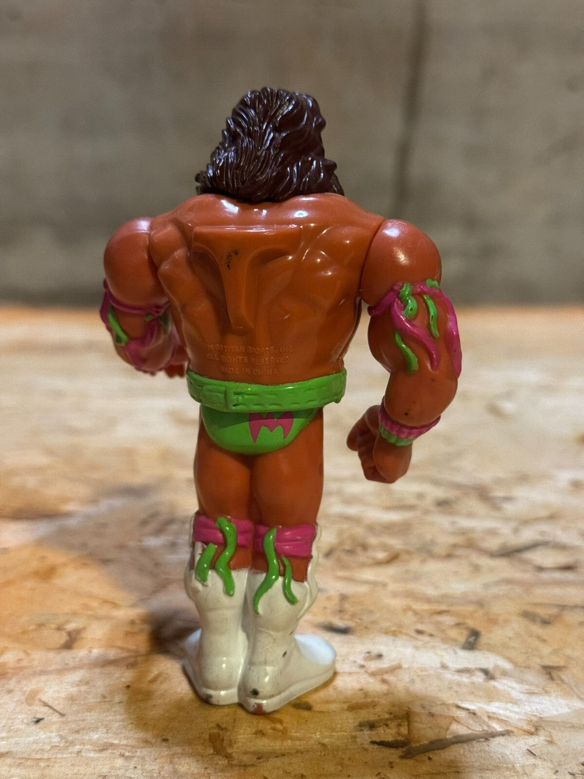 Wrestling WWE WWF ACTION FIGURE “ ULTIMATE WARRIOR” TITAN SPORTS HASBRO