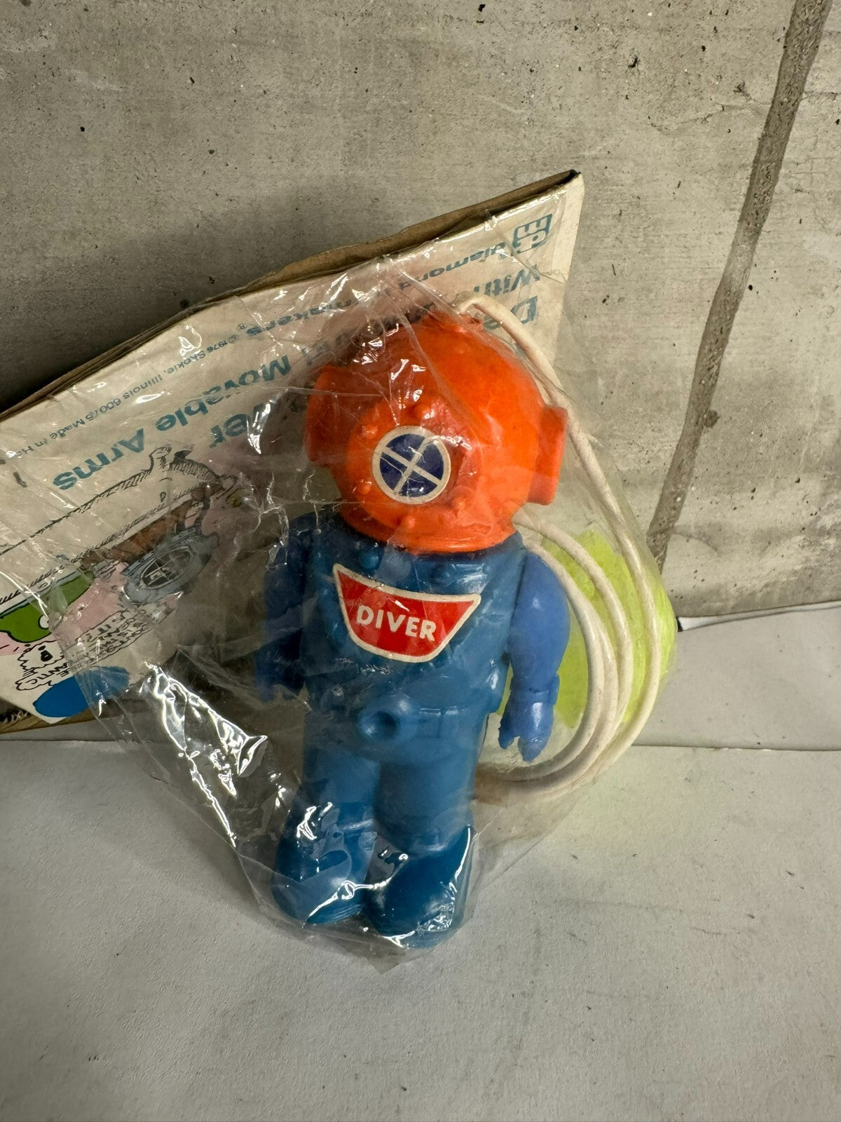 the gooble gang deep sea diver toy diamond toymakers