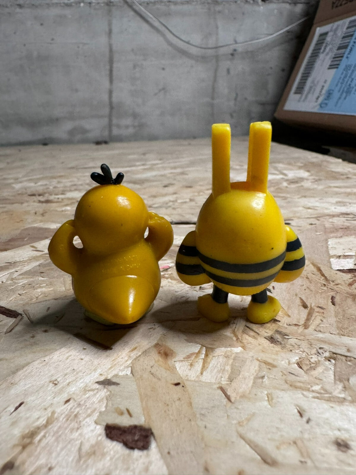 Mini figure Pokemon nintendo Elekid e Psykokwak