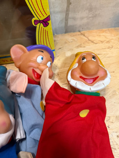 I burattini Mini teatro nizzi toys n gifts i nanetti del bosco