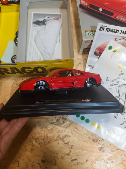 FERRARI 348tb DEL 1989 AUTO MODEL METAL KIT ottime condizioni 1:24 BURAGO