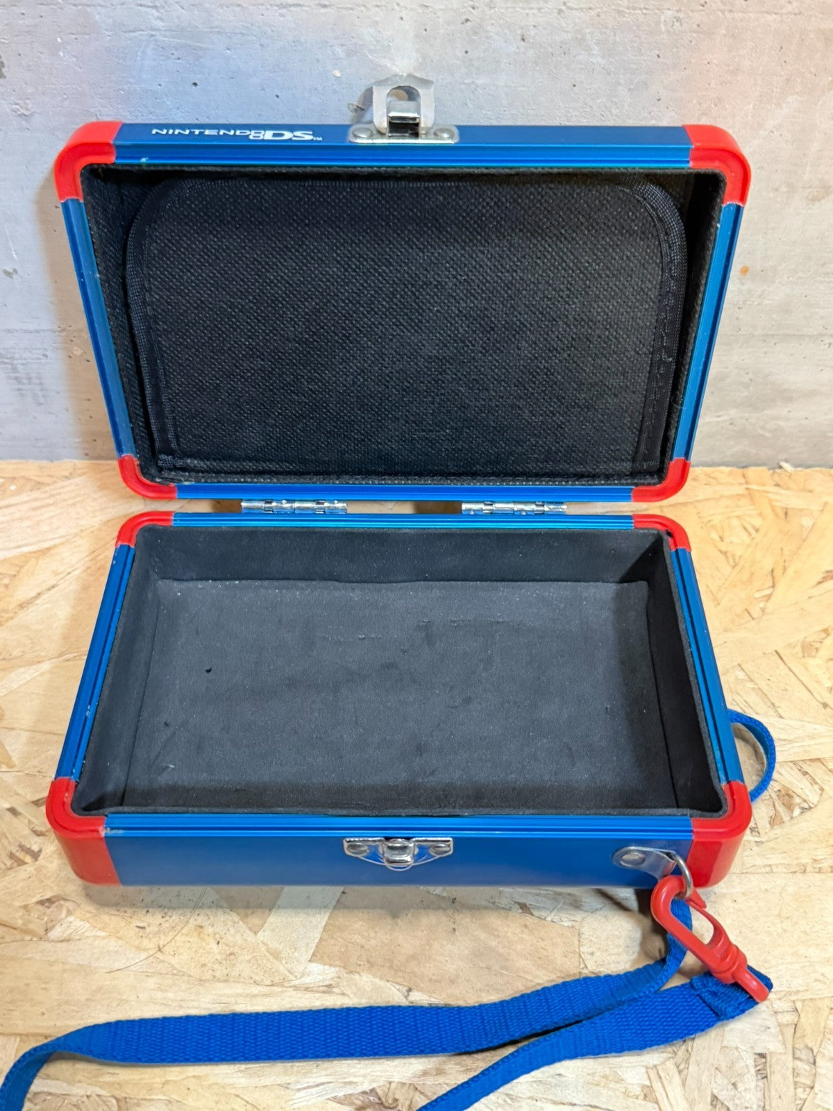 Nintendo DS Mario Steel Case