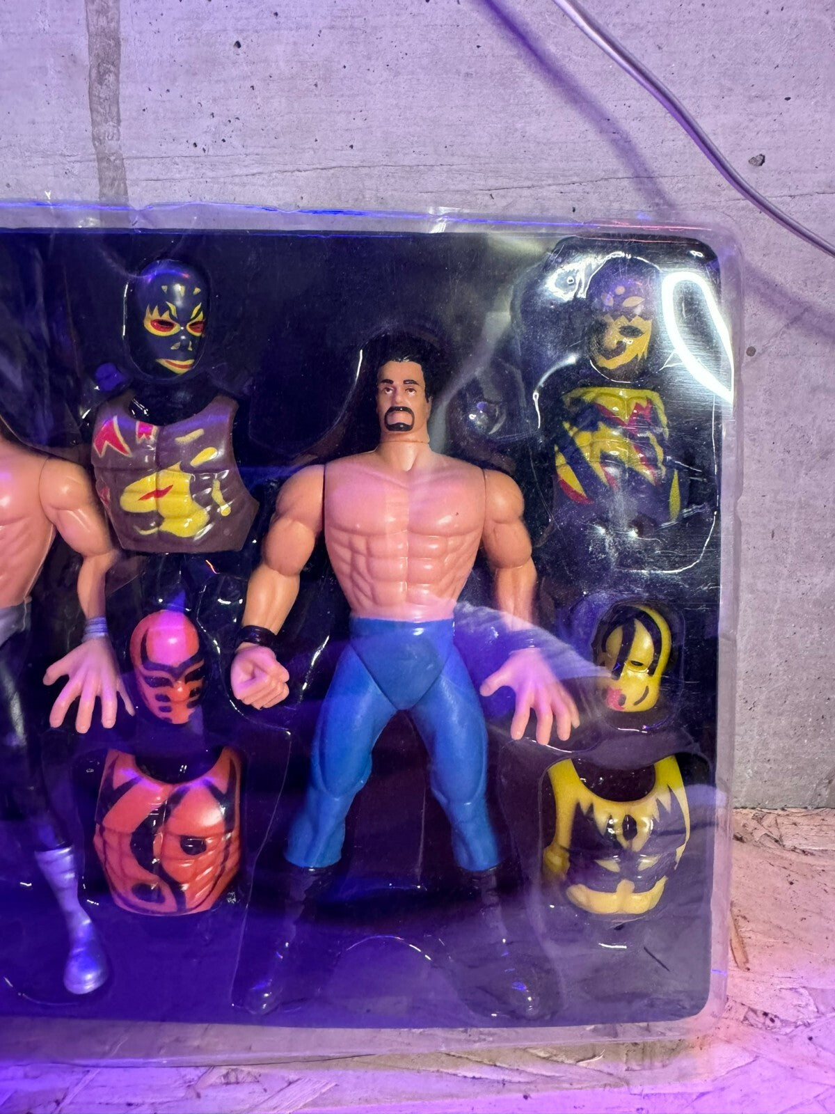 Knockoff Wrestling Action Figure Moveable Arms And Legs Snap On Multi Character