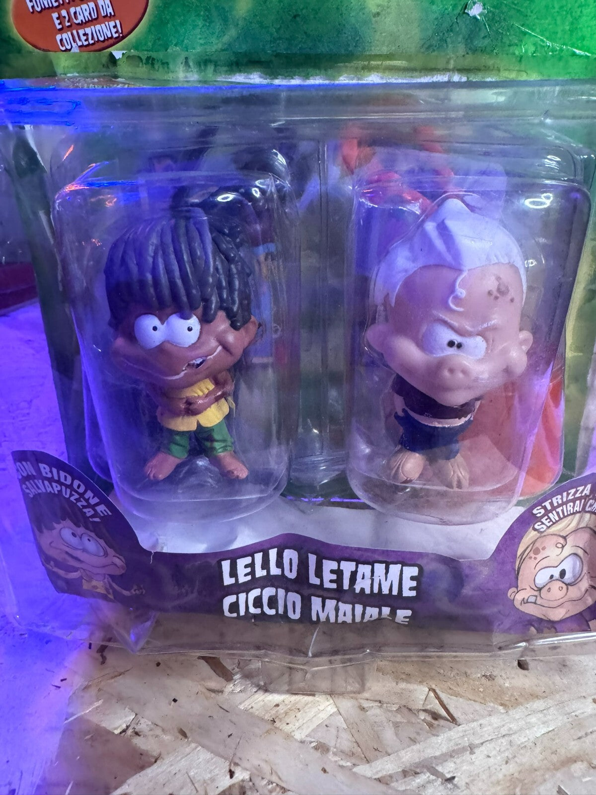 2 PUZZONES LELLO LETAME CICCIO MAIALE ACTION FIGURE BIG BLISTER NEW GIG BIDONE