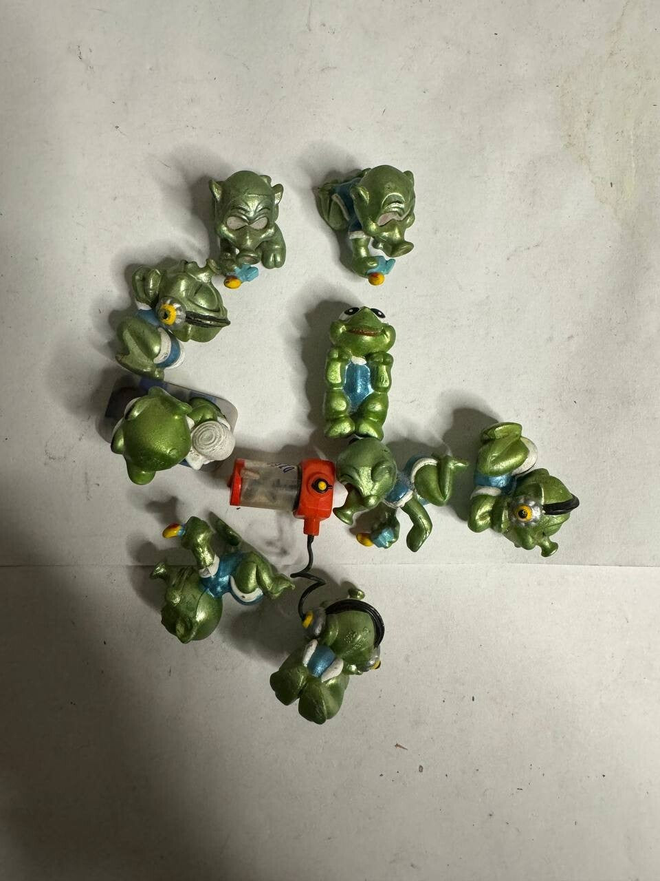 Lotto sorprese kinder ferrero (serie non complete)