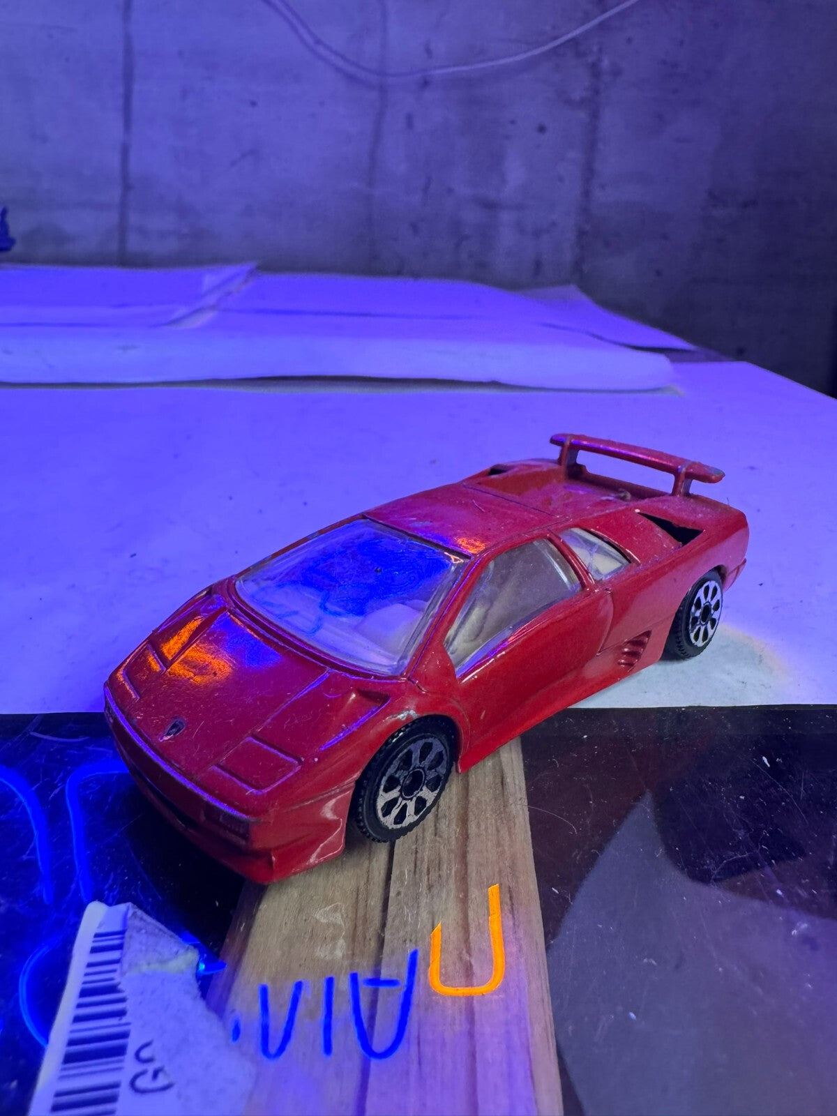 92334 BURAGO 1/43 - LAMBORGHINI DIABLO