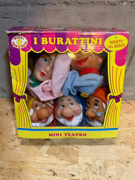 I burattini Mini teatro nizzi toys n gifts i nanetti del bosco