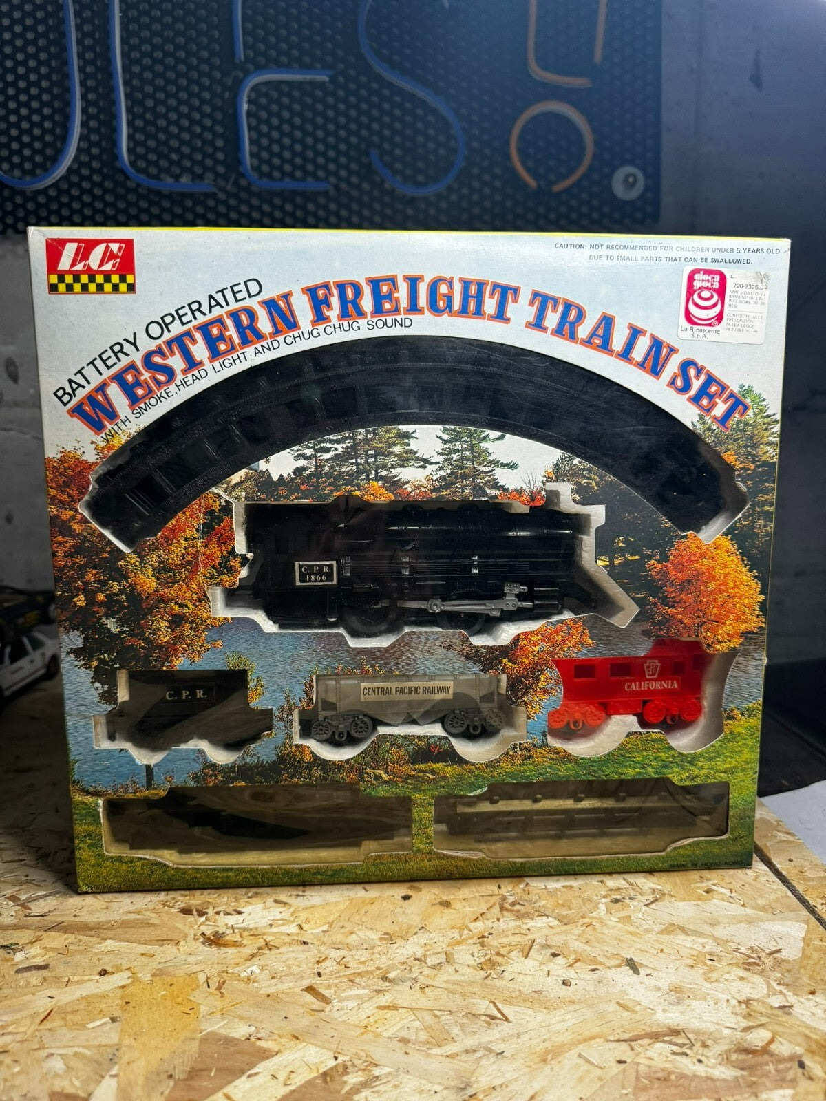 Vintage Battery Operated 1960s Western Freight Train Set